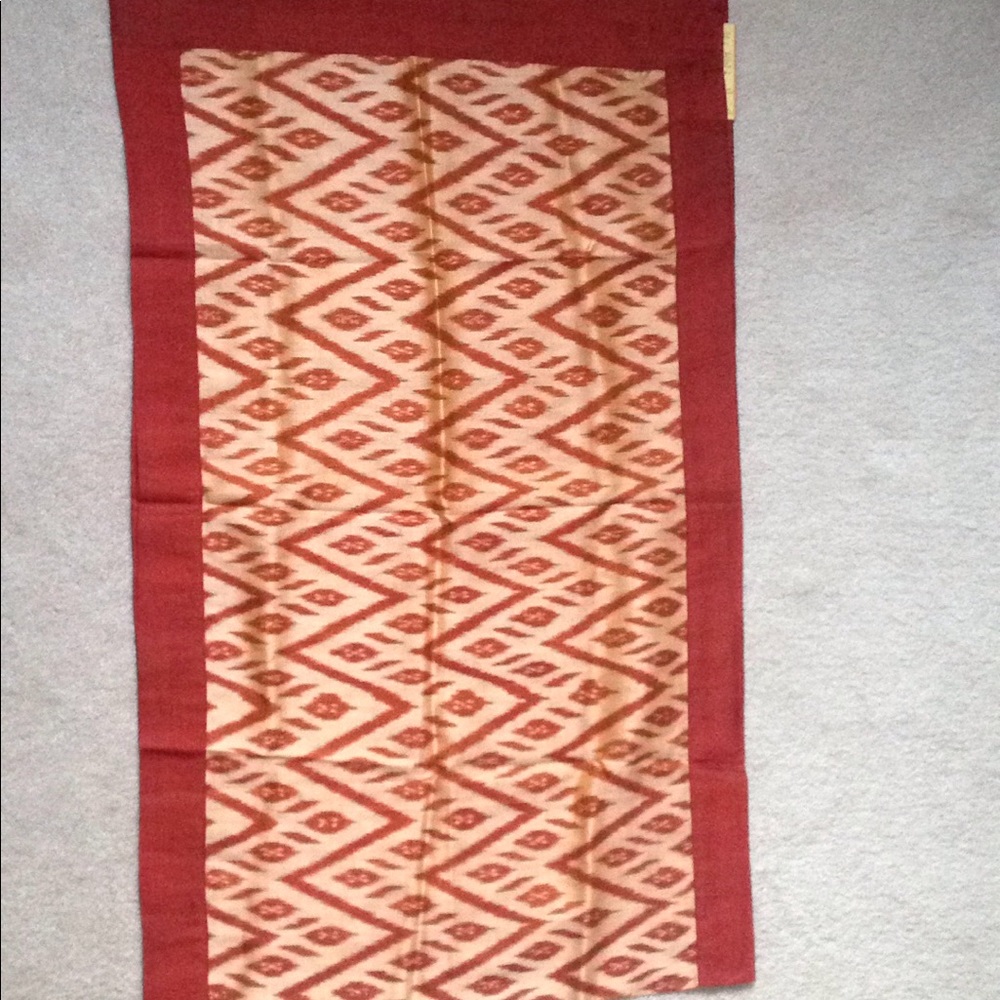 Scarf - Picture 2 of 3